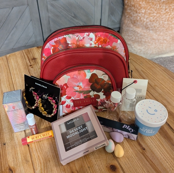 NWT Ted Baker Cosmetic Bag Set - Picture 1 of 6